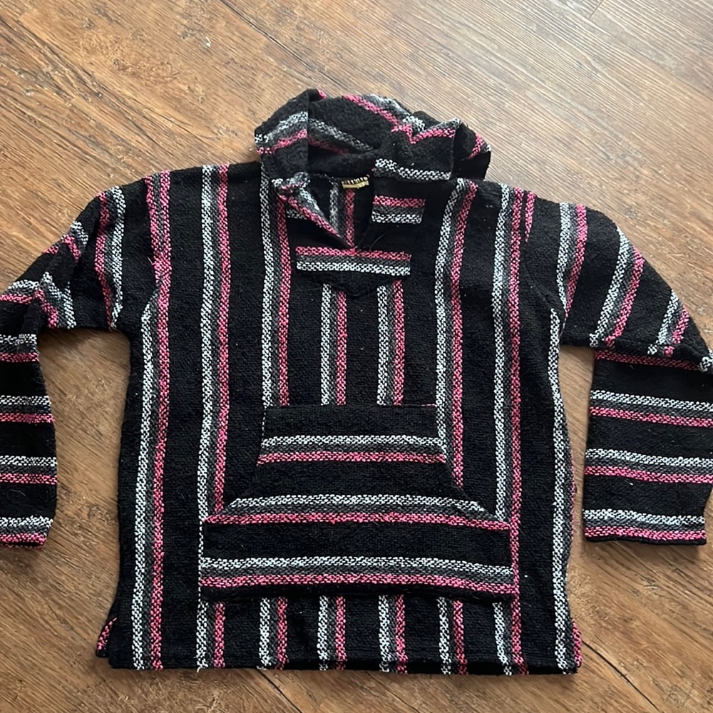 Fleece pullover from Costa Rica
